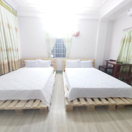 Hotel Thanh Van 2 Туихоа Экстерьер фото